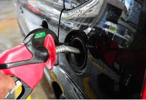 Preço da gasolina começa a subir nos postos com aumento do etanol