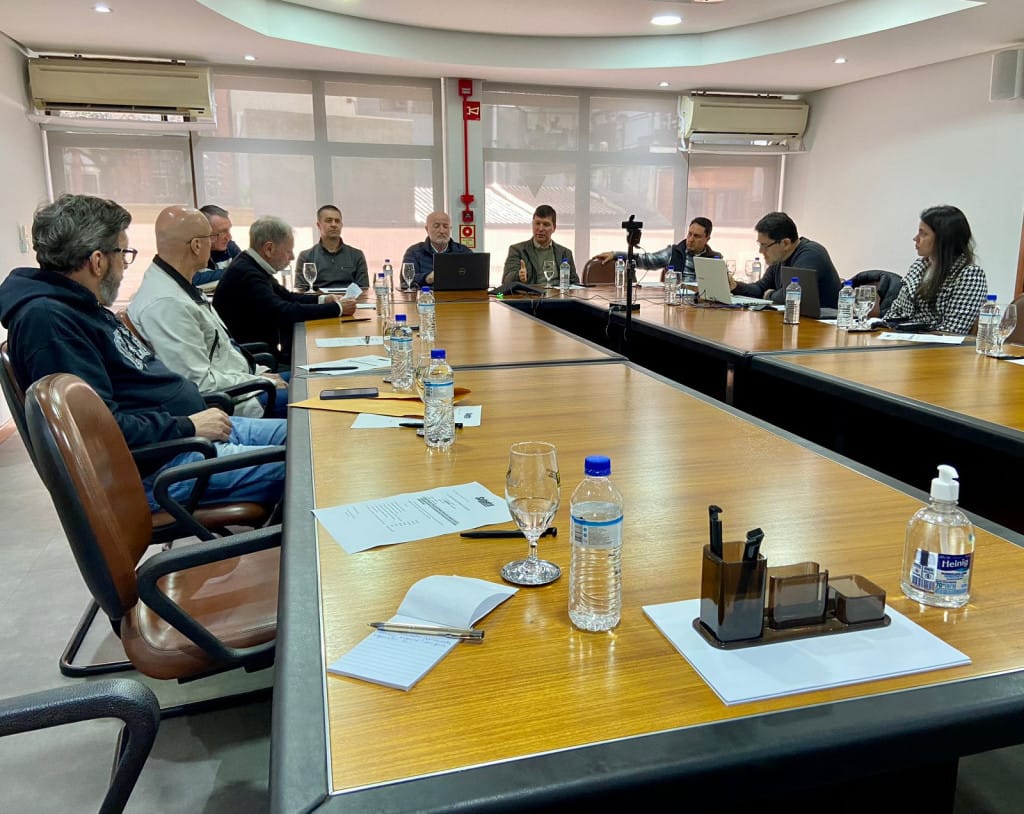 Reflexos do aumento da mistura do biodiesel ao diesel pautam reunião de Diretoria