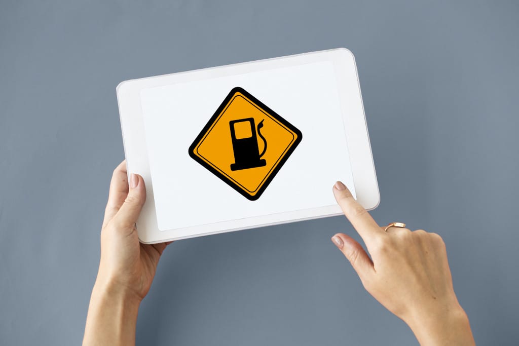 Medida provisória exige placa informativa nos postos; confira o modelo de placa orientativo do Sulpetro